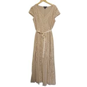 Candalite Women Champagne Beige lace Sheath Dress vented bottom  Maxi  Sz. 1X